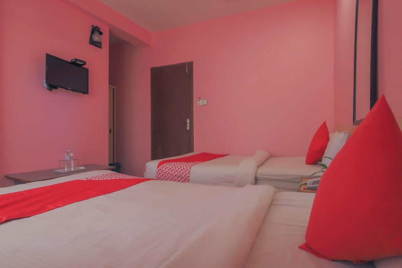 Oyo 789 Hotel Shivam Plaza 카트만두 외부 사진