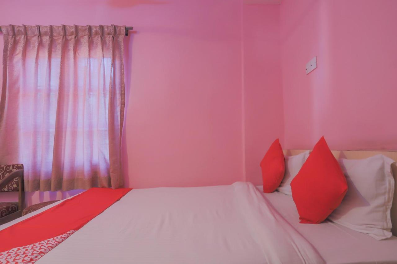 Oyo 789 Hotel Shivam Plaza 카트만두 외부 사진